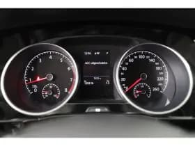 Volkswagen Touran thumbnail 34