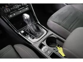 Volkswagen Touran thumbnail 35