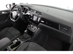 Volkswagen Touran thumbnail 37