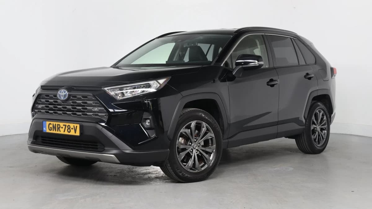 Toyota RAV4 — foto 1