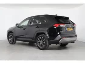 Toyota RAV4 thumbnail 3