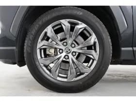 Toyota RAV4 thumbnail 21