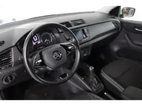 Škoda Fabia thumbnail 5
