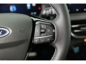 Ford Kuga thumbnail 38