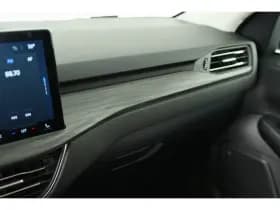 Ford Kuga thumbnail 49