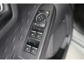 Ford Kuga thumbnail 26