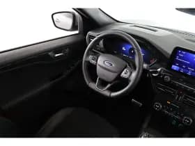 Ford Kuga thumbnail 32