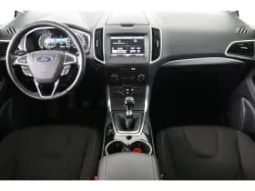 Ford S-Max thumbnail 4