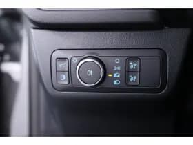 Ford Kuga thumbnail 37