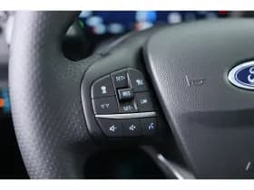 Ford Kuga thumbnail 38