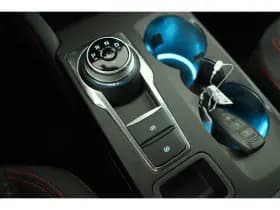 Ford Kuga thumbnail 37