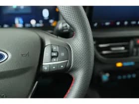 Ford Kuga thumbnail 18