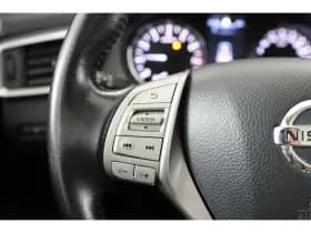 Nissan Qashqai thumbnail 17