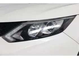 Nissan Qashqai thumbnail 28