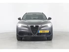 Alfa Romeo Stelvio thumbnail 12