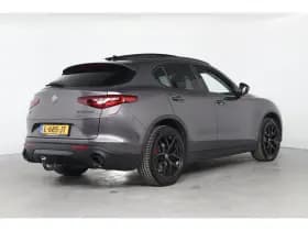 Alfa Romeo Stelvio thumbnail 14