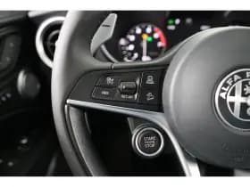 Alfa Romeo Stelvio thumbnail 26