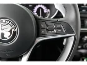 Alfa Romeo Stelvio thumbnail 27