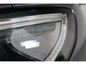 Alfa Romeo Stelvio thumbnail 32