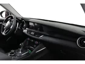 Alfa Romeo Stelvio thumbnail 54