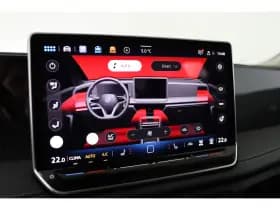 Volkswagen Tiguan thumbnail 12