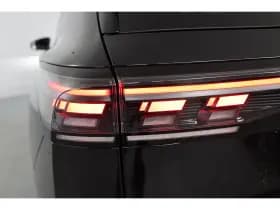 Volkswagen Tiguan thumbnail 18