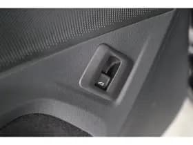Volkswagen Tiguan thumbnail 31
