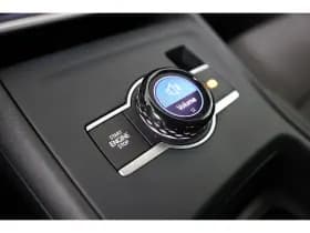 Volkswagen Tiguan thumbnail 44