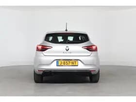 Renault Clio thumbnail 11