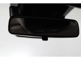 Renault Clio thumbnail 36