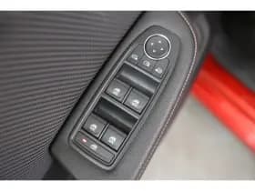 Renault Clio thumbnail 19