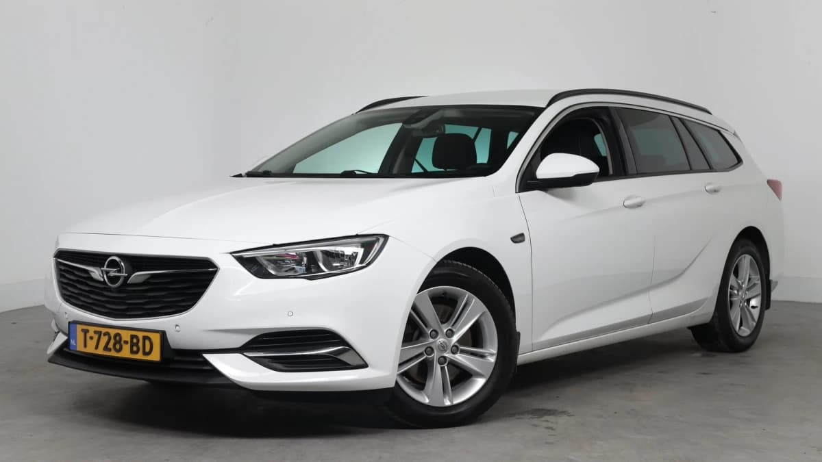 Opel Insignia Sports Tourer — foto 1