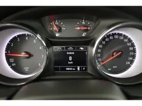 Opel Insignia Sports Tourer thumbnail 13