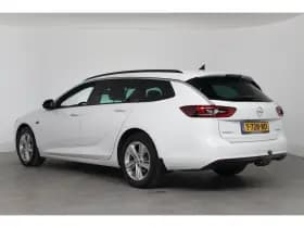 Opel Insignia Sports Tourer thumbnail 3