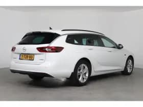 Opel Insignia Sports Tourer thumbnail 7