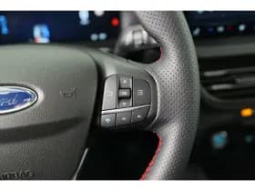 Ford Kuga thumbnail 44