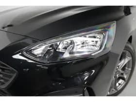 Ford Focus thumbnail 16