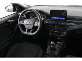 Ford Focus thumbnail 18