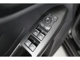 Ford Focus thumbnail 23