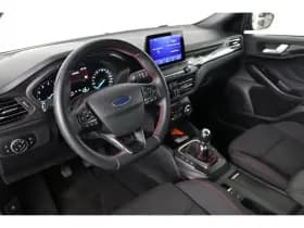 Ford Focus thumbnail 5