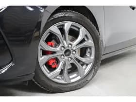 Ford Focus thumbnail 12