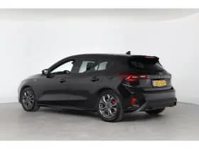 Ford Focus thumbnail 3