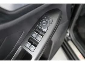 Ford Focus thumbnail 27