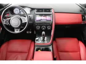 Jaguar E-Pace thumbnail 4