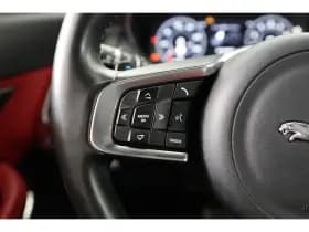 Jaguar E-Pace thumbnail 36