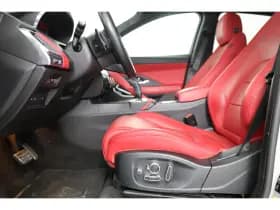 Jaguar E-Pace thumbnail 6