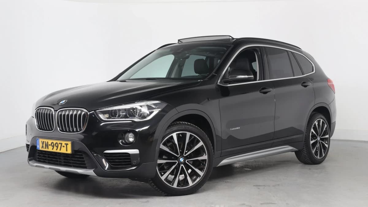 BMW X1 — foto 1