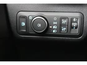 Ford Kuga thumbnail 28