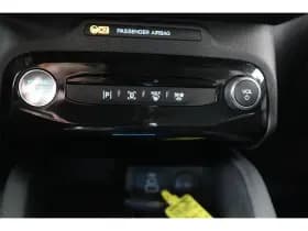 Ford Kuga thumbnail 33