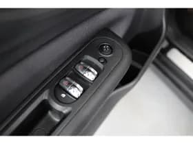MINI Clubman thumbnail 23